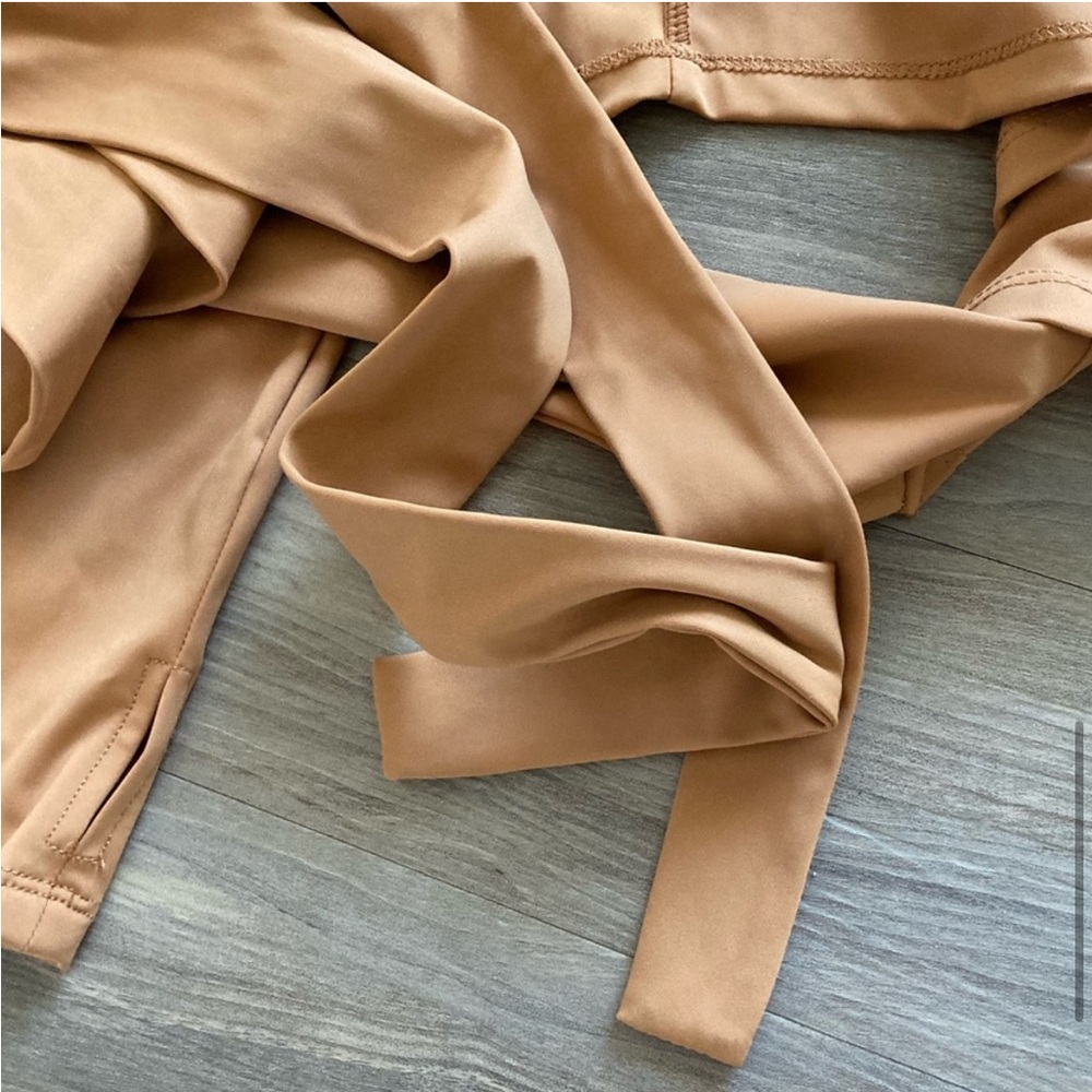 🧡 Balance Athletica Vitality Dancer Wrap Top | Flare | S - Picture 9 of 10